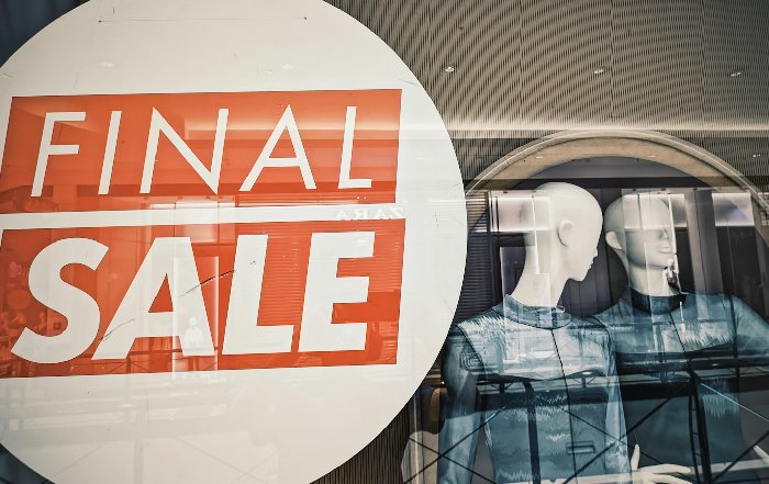 Article Image for The Resale Economy Disrupts Traditional Retail Models